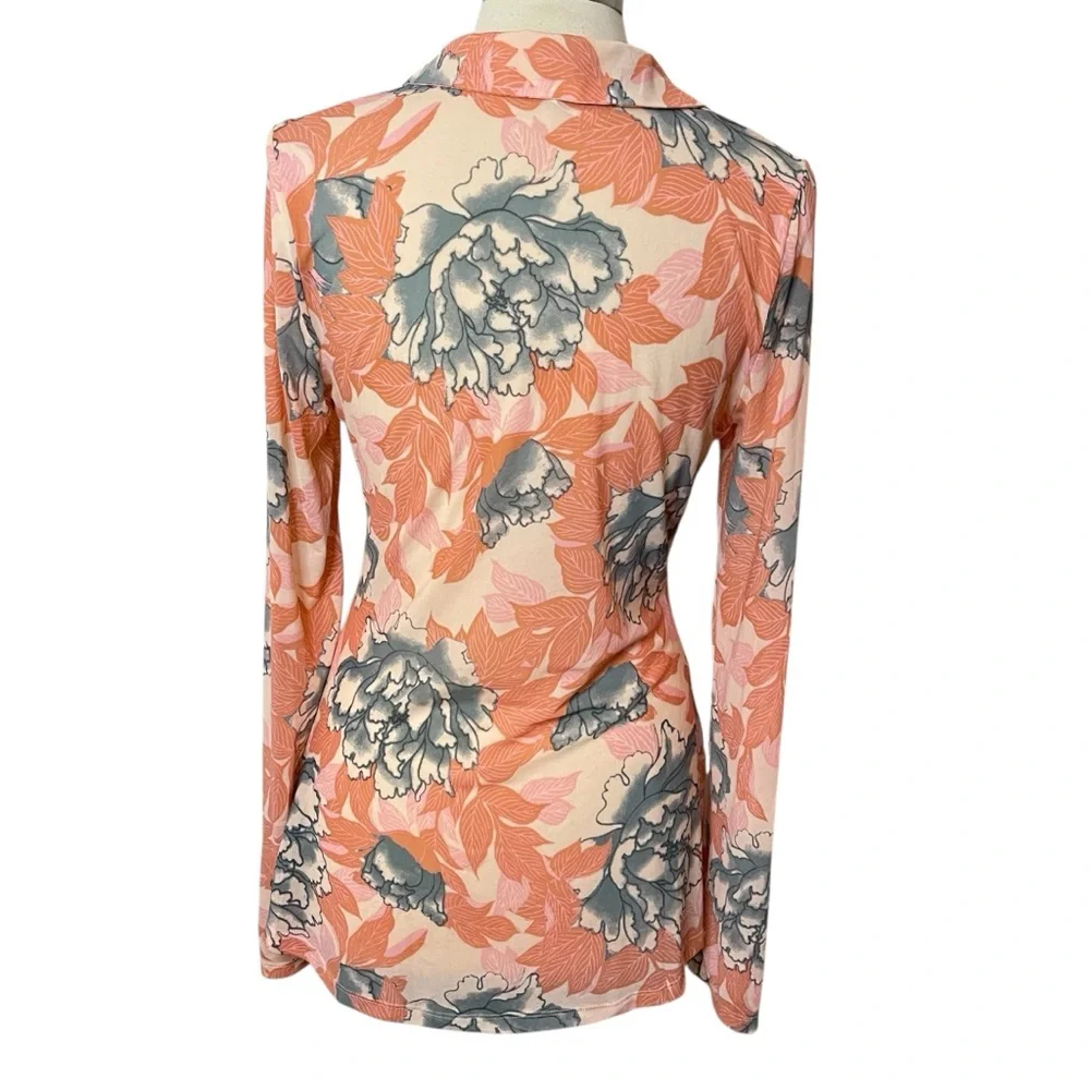 ❌SOLD❌FREE PEOPLE Lucky Shirt Ruched Floral Button Front, Large - Picture 7 of 14